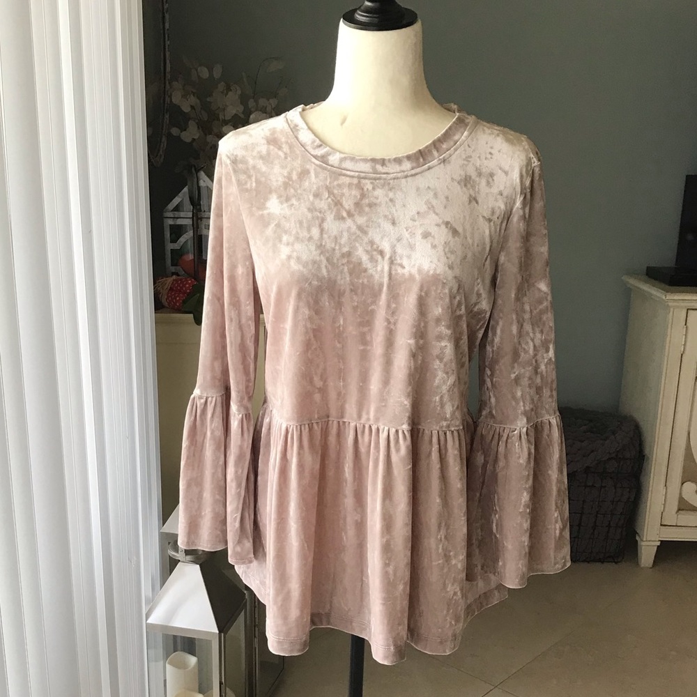 Cupio Crushed Velvet Peplum Top